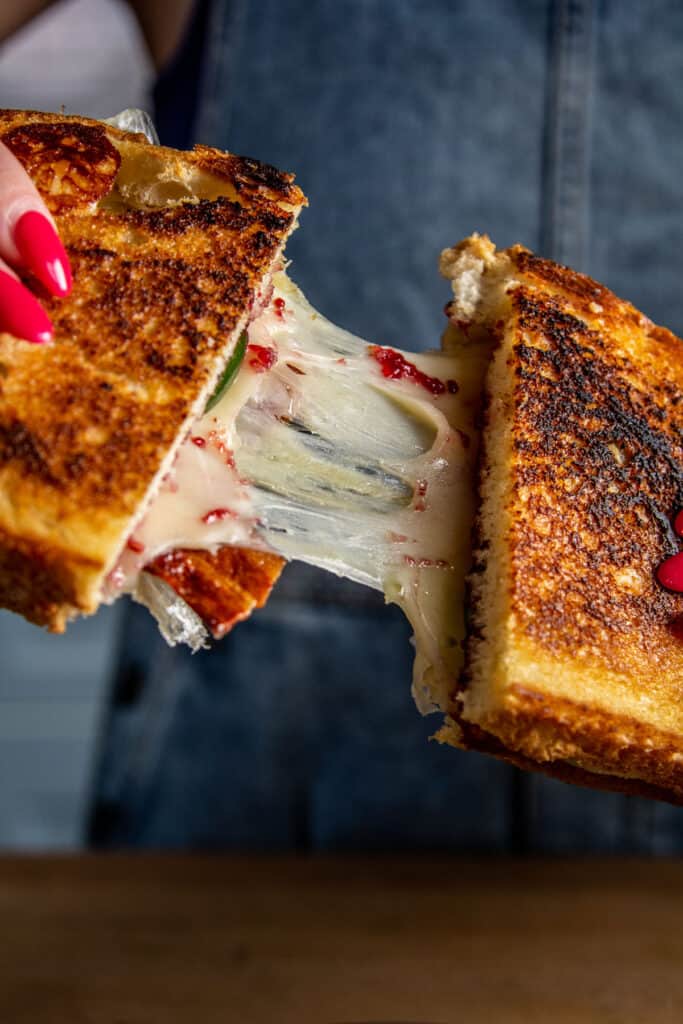 cheese pull on grilled cheese